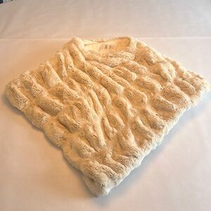 Donna Salyers Fabulous Furs (Faux) Poncho